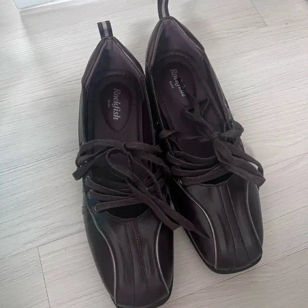 [BUNJANG] Rockfish Weatherwear Bliss Lace-Up Sneakers / 락피쉬웨더웨어 블리스 레이스업 스니커즈 250