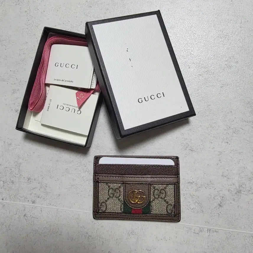 [BUNJANG] Gucci Men's Bifold Wallet / 구찌 남성 반지갑
