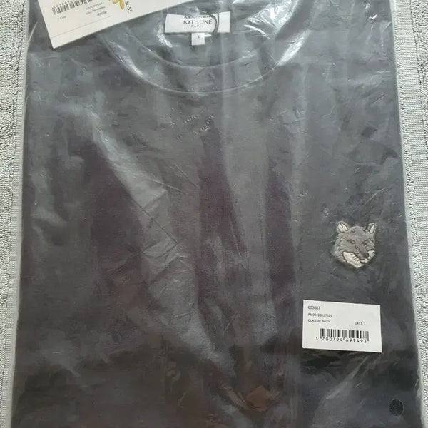 [BUNJANG] Maison Kitsuné Classic Fox Patch Short Sleeve T-Shirt Navy L / 메종키츠네 클래식 폭스 패치 반팔티 네이비L