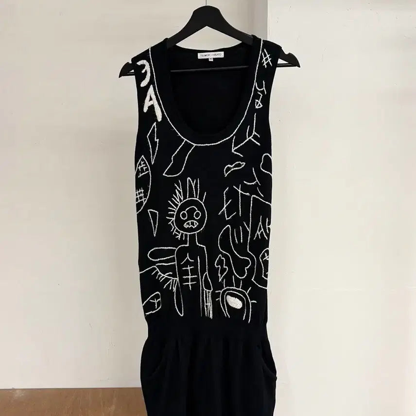 [BUNJANG] Tsumori Chisato White Graphic Sleeveless Knit Dress / 츠모리 치사토 화이트 그래픽 슬리브리스 니트 원피스