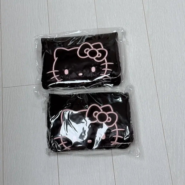 [BUNJANG] WAKEMAKE Kitty Passport Case / 웨이크메이크 키티 여권케이스