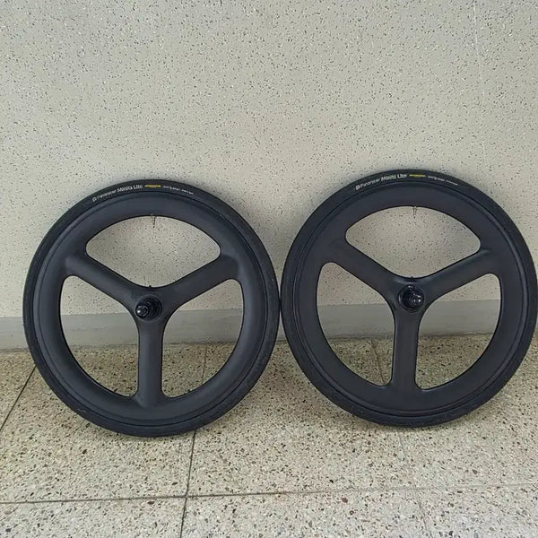 [BUNJANG] AKOY 20-inch (451) Carbon Tri-Spoke Wheelset / 20인치(451) 카본 삼발이 휠셋