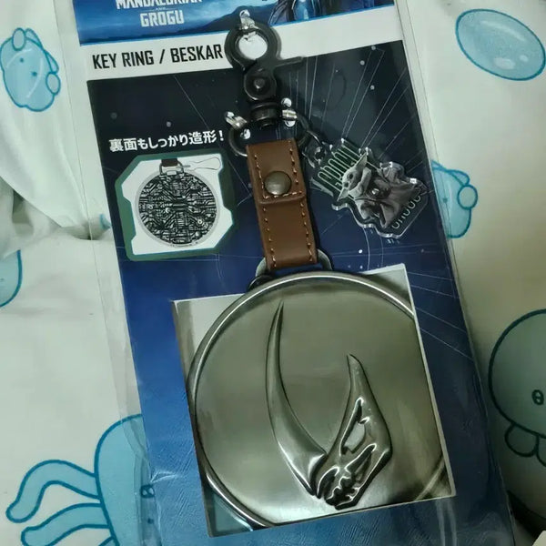 [BUNJANG] Mandalorian & Grogu Beskar Keychain / 만달로리안과 그로구 베스카 키링 판매