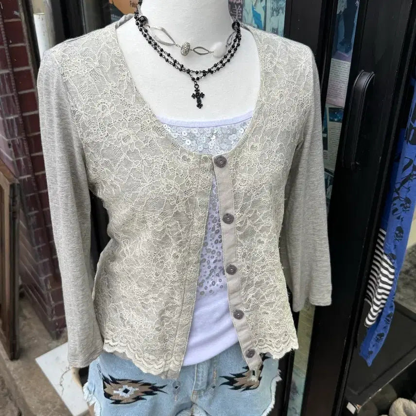 [BUNJANG] Vintage Lace Button Cardigan / 빈티지 레이스 버튼 가디건