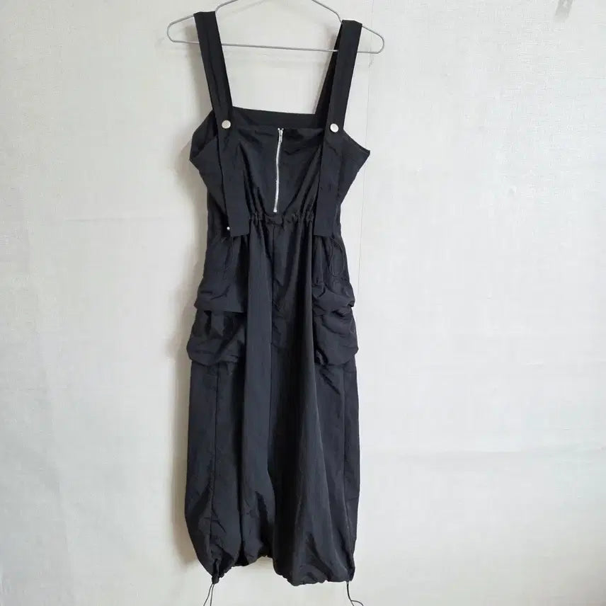 [BUNJANG] Women's Black Suspender Cargo Dress / 여성 블랙 멜빵 카고 원피스 F JJ2920