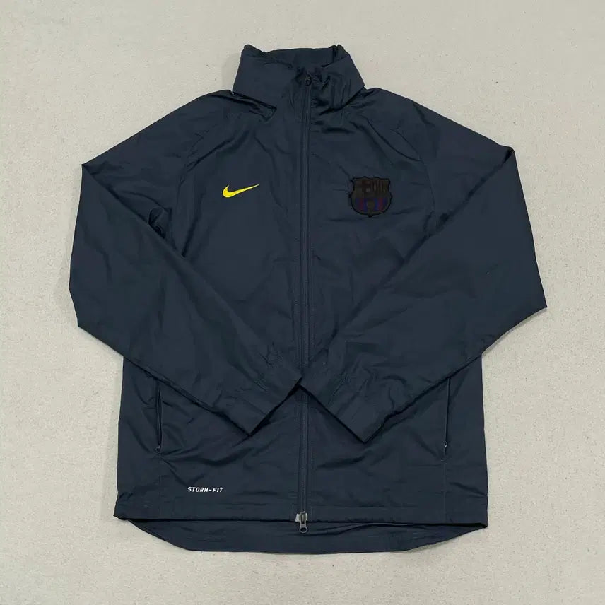 [BUNJANG] Nike FC Barcelona Storm-FIT Windbreaker Jumper / M 나이키 FC 바르셀로나 스톰핏 바람막이 점퍼 0716