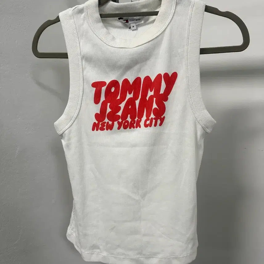[BUNJANG] Tommy Hilfiger New York City Logo Tank Top White M / 타미힐피거 뉴욕시티 로고 나시 화이트 M
