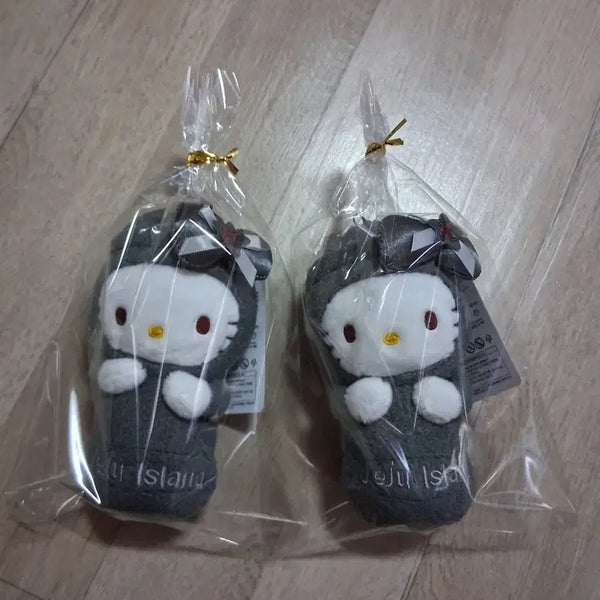[BUNJANG] Hello Kitty Island Dol Hareubang Plush Charm / 헬로키티아일랜드 돌하르방 인형 키링/개당가격 (무료배송)