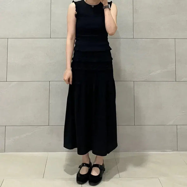 [BUNJANG] Uniqlo Cecilia Bonström Sleeveless Top + Skirt Set Black / 유니클로 세실리아반센 슬리브리스+스커트 블랙