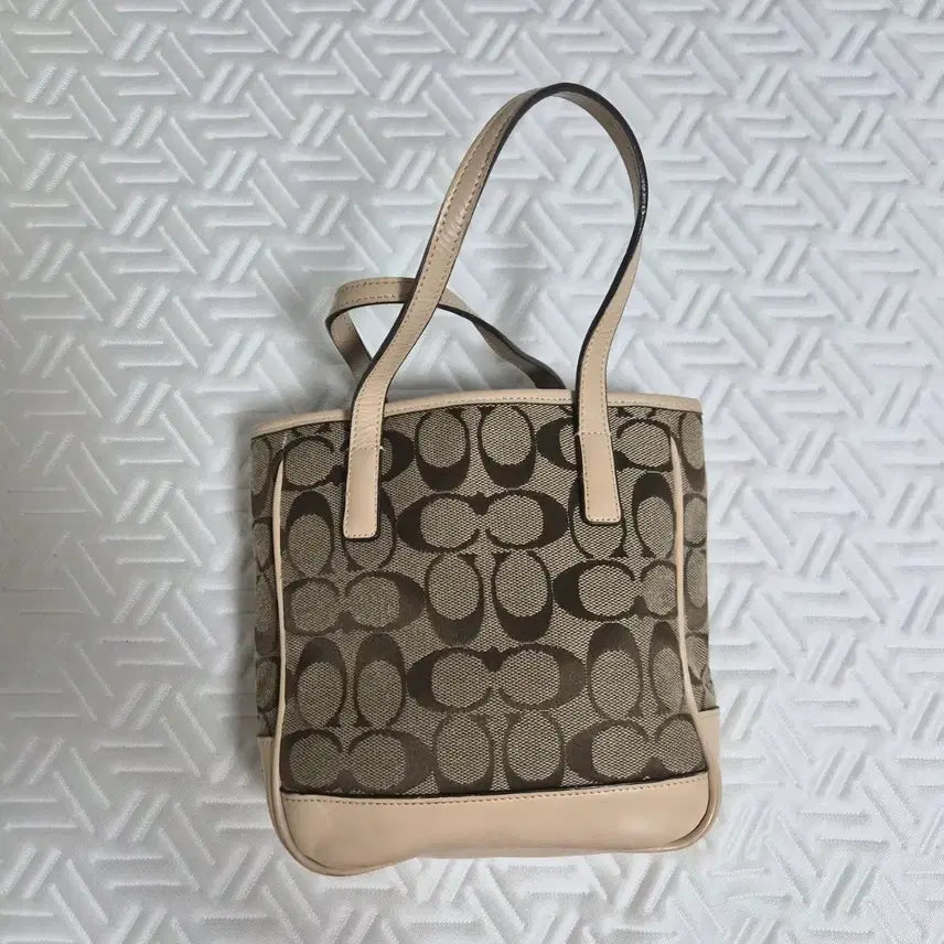 [BUNJANG] Coach Signature Tote Bag Beige / 코치 시그니처 토트백 베이지