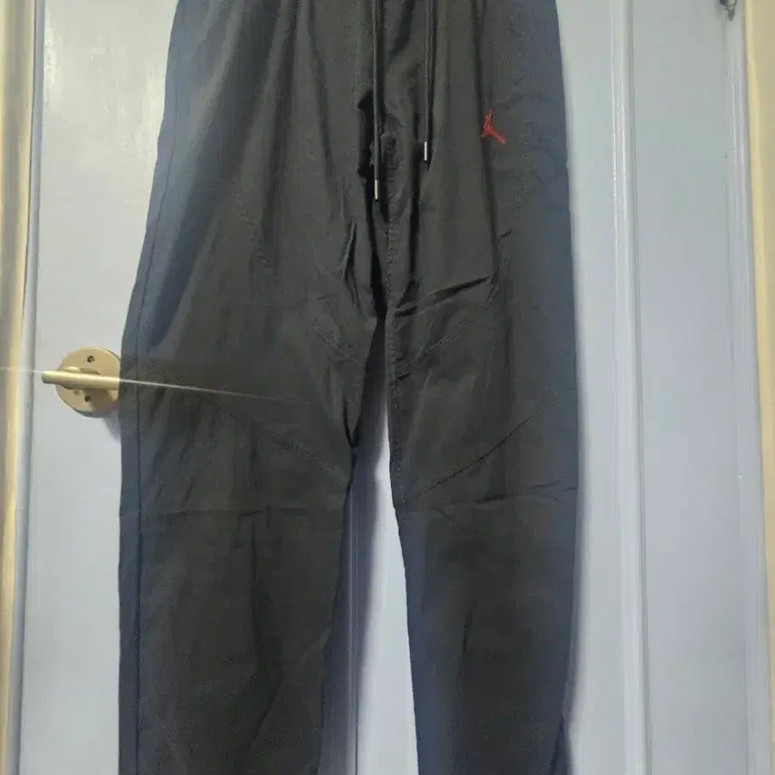 [BUNJANG] Jordan Black Jogger Pants / 조던 팬츠 블랙