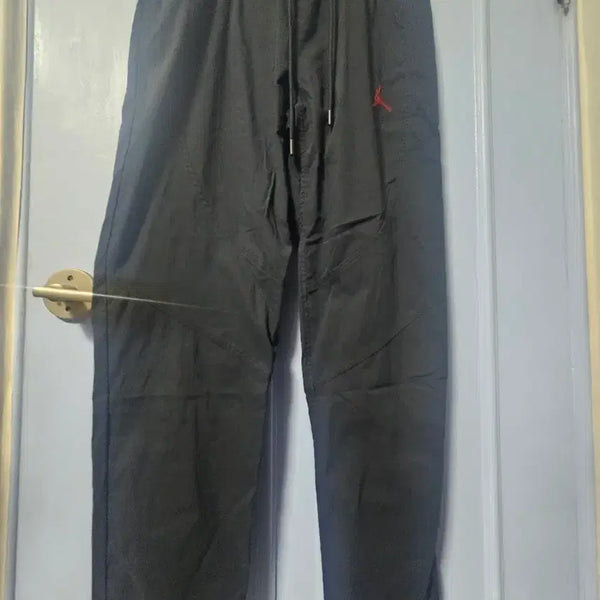 [BUNJANG] Jordan Black Jogger Pants / 조던 팬츠 블랙