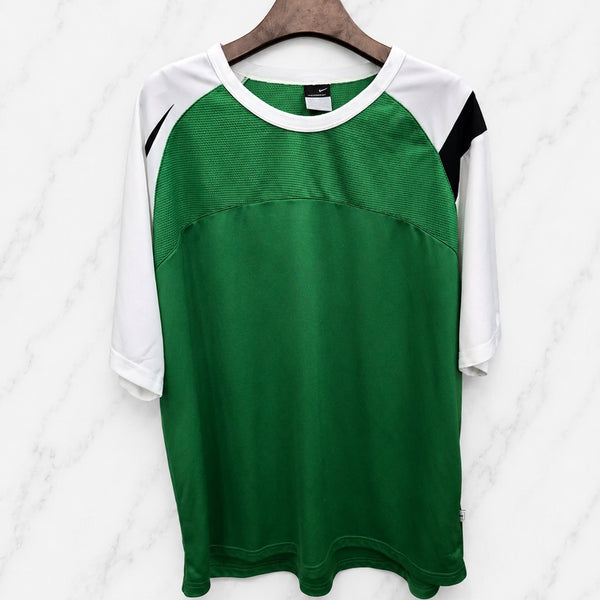 [BUNJANG] Nike Round Neck T-Shirt Green & White XL / XL,105 )) NIKE 나이키 라운드넥 반팔티셔츠! 그린&화이트~