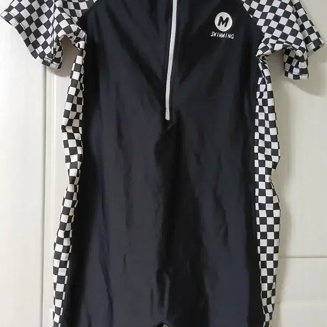 [BUNJANG] Checkered Swimsuit 70cm Length / 체커보드 수영복 길이 70cm