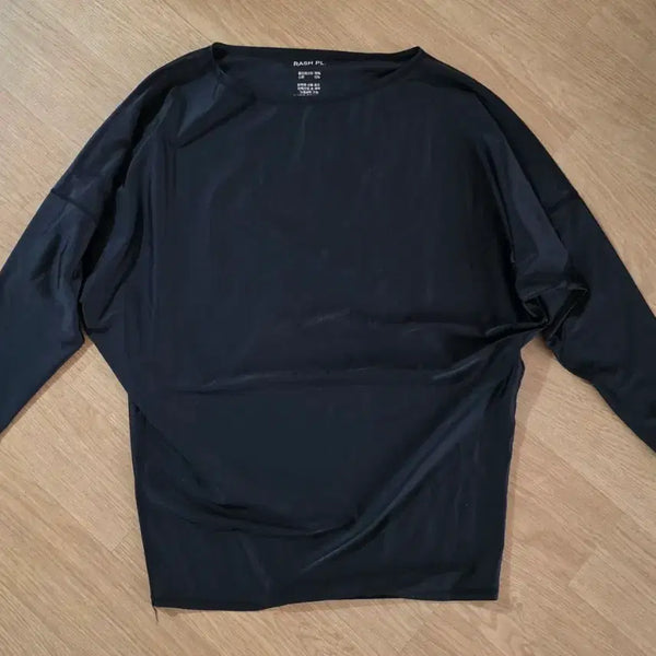 [BUNJANG] Rash Guard Set: Top and Shorts / 래쉬가드