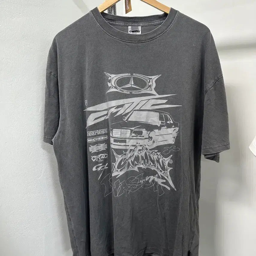 [BUNJANG] Critic Oversized Graphic T-Shirt XL / 크리틱 오버핏 반팔티 XL
