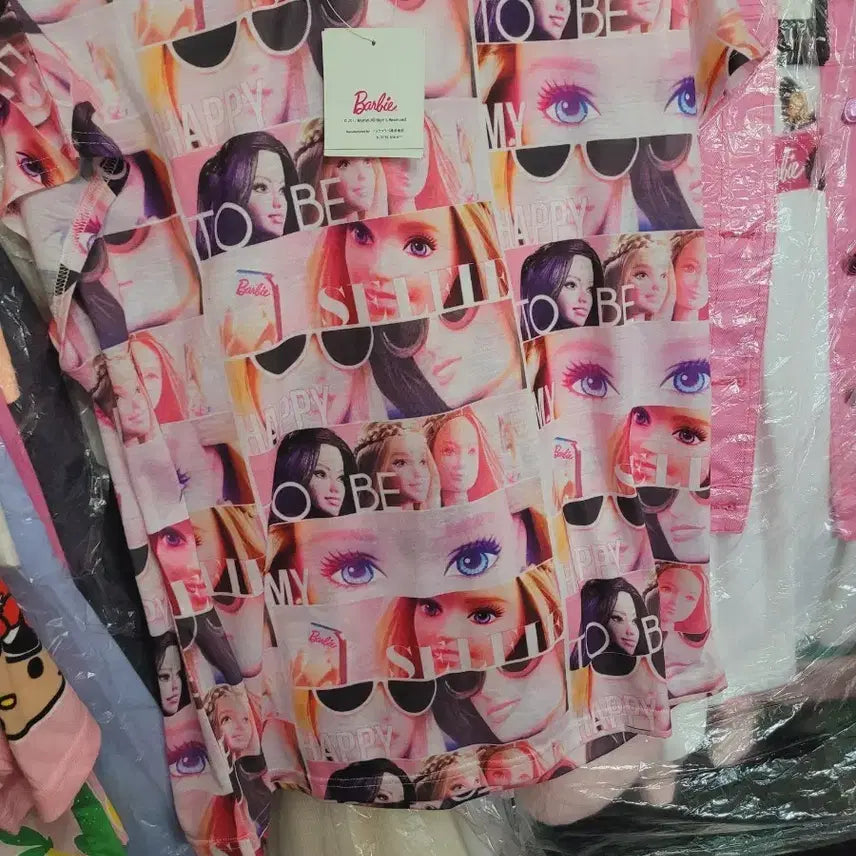 [BUNJANG] Barbie Short Sleeve T-Shirt Limited Edition / 바비 반팔 티셔츠 수입 한정판