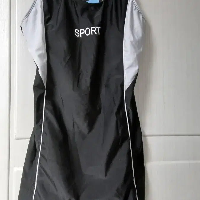 [BUNJANG] Kukyang Sport Swim Shorts / 극양 스포츠 수영복 블랙 2부 반바지수영복