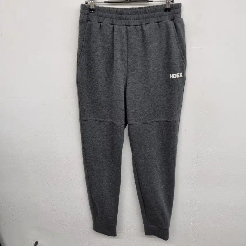 [BUNJANG] HDEX Training Jogger Pants (Size 100/L) / [100/L] HDEX 에이치덱스 트레이닝 조거 팬츠