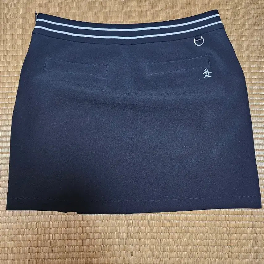 [BUNJANG] Munsingwear Golf Skirt Black / 먼싱웨어 골프 스커트 블랙