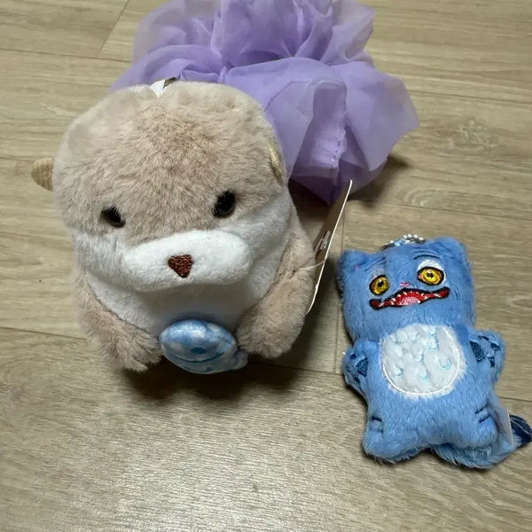[BUNJANG] Otter Doll Keychain & Scrunchie Bundle Set / 일괄)인형키링+헤어스크런치