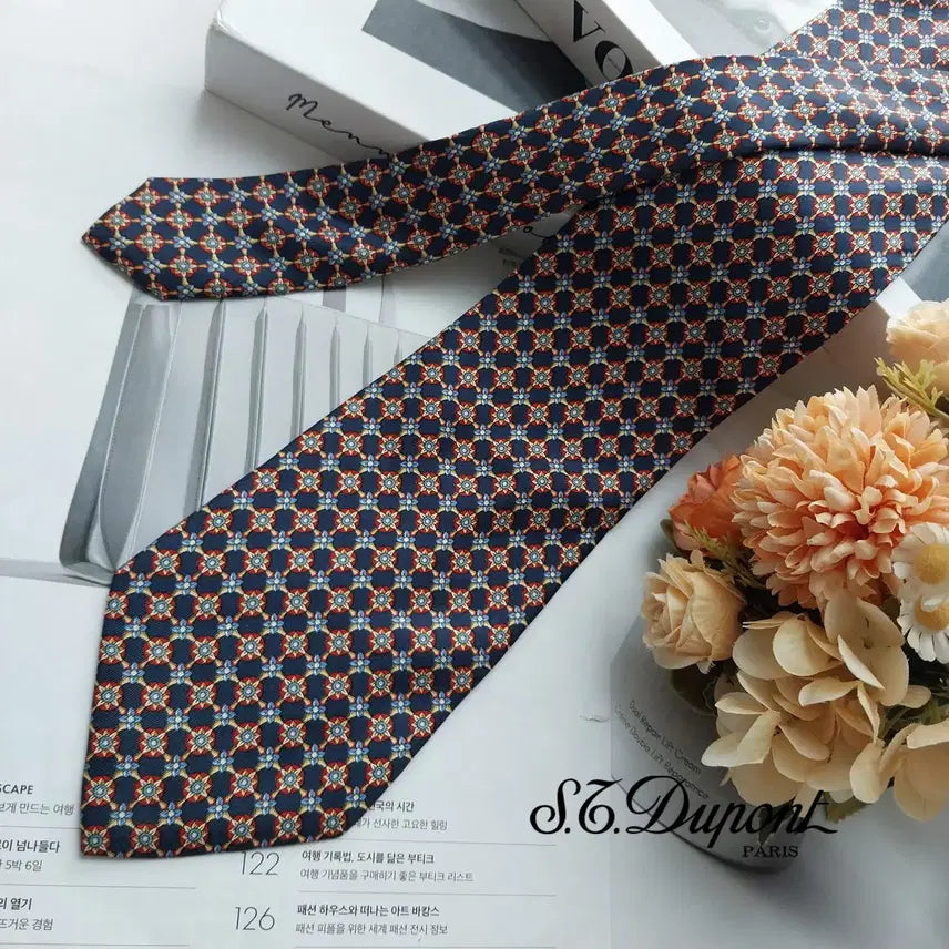 [BUNJANG] S.T. Dupont Navy Medallion Pattern Silk Necktie (9.5cm) / 에스.티. 듀퐁 네이비 메달리온 패턴 넥타이 9.5cm A+등급 K3167