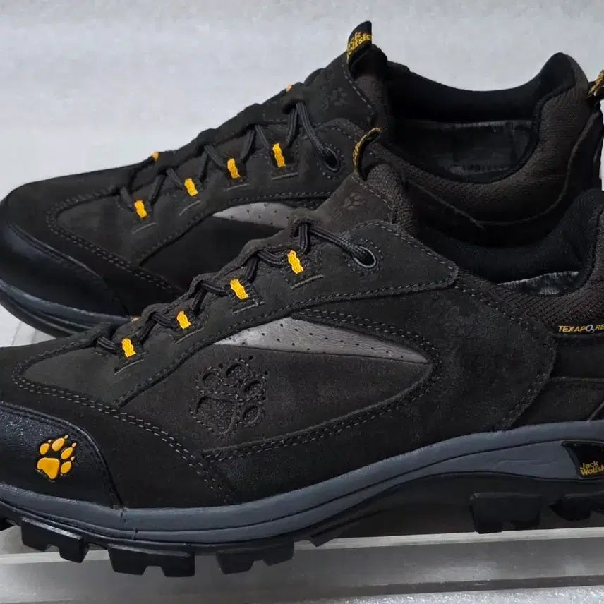 [BUNJANG] Jack Wolfskin TEXAPORE Waterproof Leather Light Hiking Trekking Shoes Vibram Men's 280 / 잭울프스킨 TEXAPORE 방수가죽 경등산화 트레킹화 비브람 남성용 280