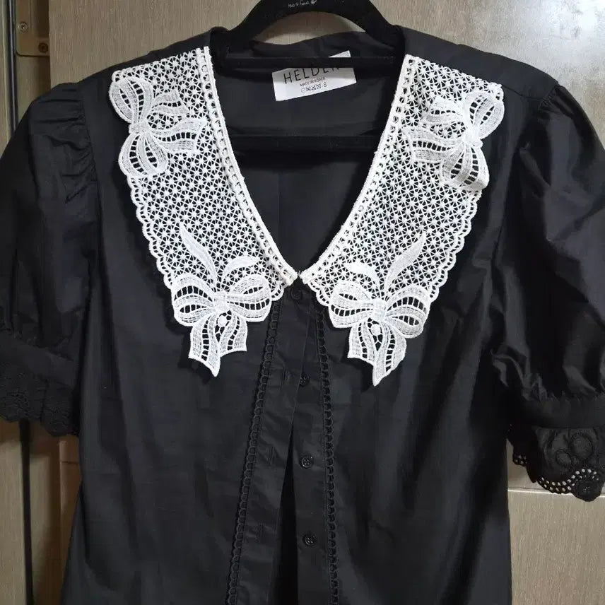 [BUNJANG] Helder Blouse / 헬더 블라우스 s