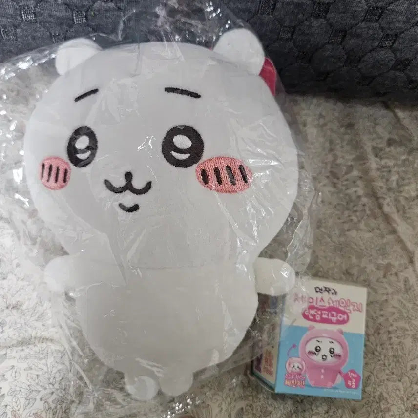[BUNJANG] Cheekawa "Monjyakwi" Plush Toy / 먼작귀 치이카와 인형