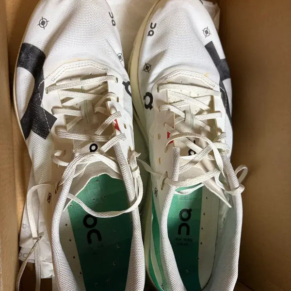 [BUNJANG] Onrunning Cloud Boom Eco Running Shoes / 온러닝 클라우드 붐 에코