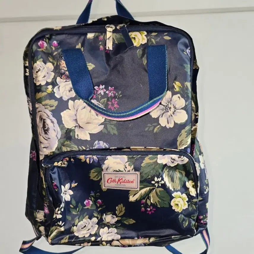 [BUNJANG] Cath Kidston Backpack Bag / 캐스키드슨 백팩 가방