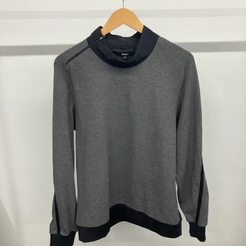 [BUNJANG] Allegri Italian Fabric Side Zip Mock Neck T-Shirt (Size 100-105) / 알레그리 이태리 원단 사이드 지퍼 모크넥 티셔츠 100~105