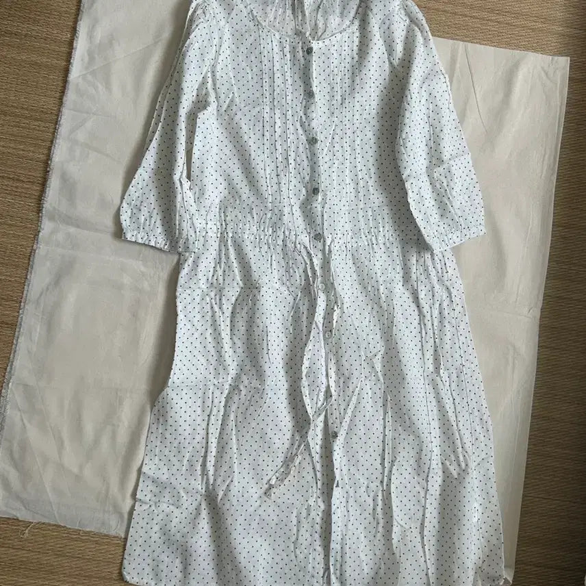 [BUNJANG] Vintage Polka Dot Dress / dot dress