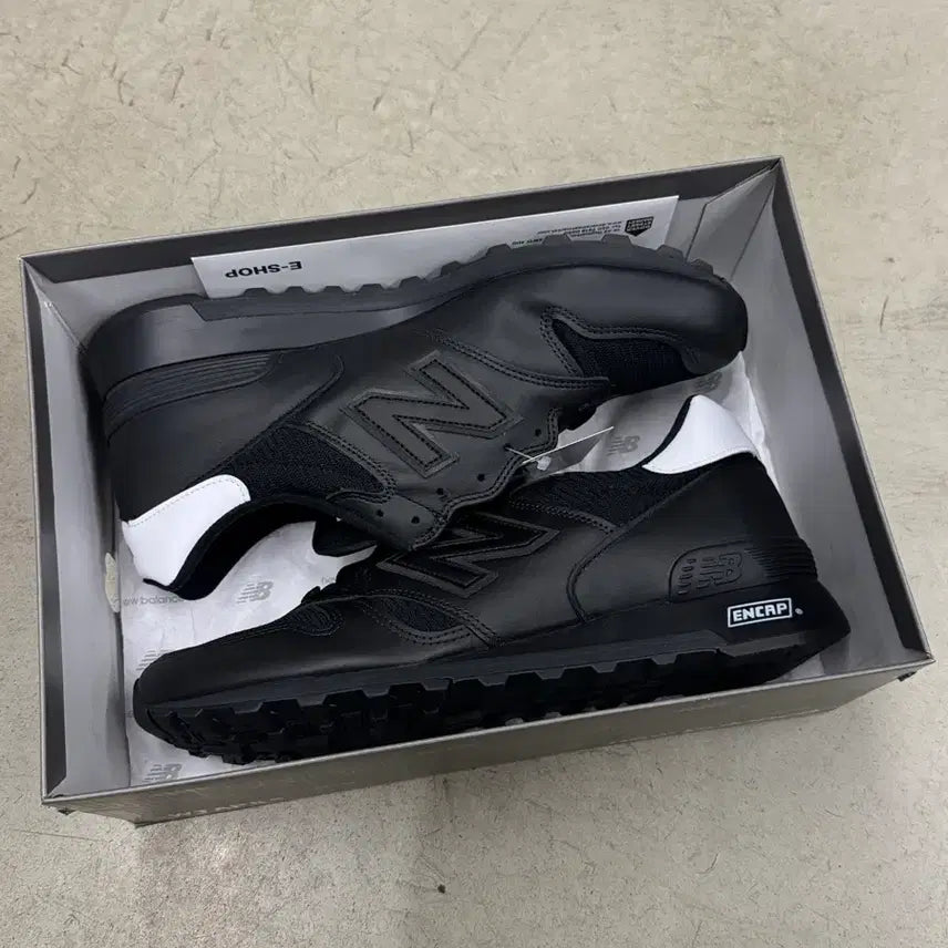 [BUNJANG] New Balance x WTAPS 1300 Made in USA Black White / [295] 뉴발란스 x 더블탭스 1300 Made in USA 블랙 화이트