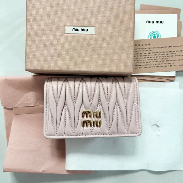 [BUNJANG] Miu Miu Matelassé Nappa Leather Card Holder Pink / [새상품/정품] 미우미우 마테라쎄 나파 가죽 명함지갑 카드지갑