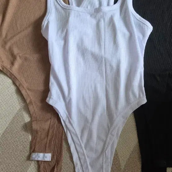 [BUNJANG] Ribbed Sleeveless Bodysuit (Black/White/Brown) / 골지 민소매 바디수트 블랙/화이트/브라운