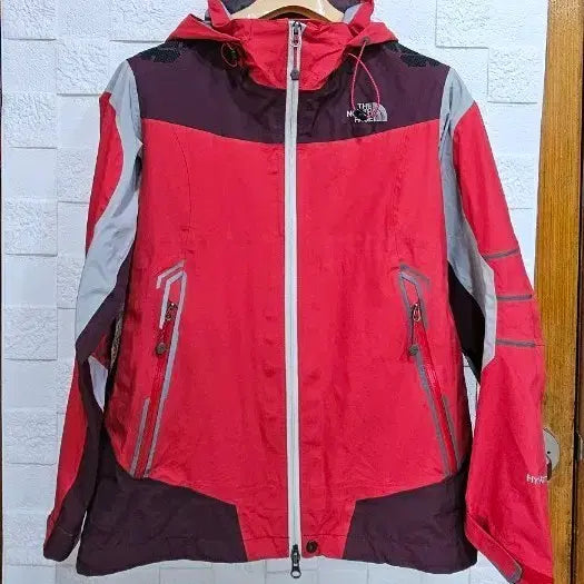 [BUNJANG] The North Face Red Windbreaker Jacket - Size S / 노스페이스 바람막이 자켓 레드 S