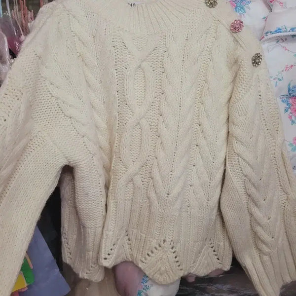 [BUNJANG] Zara Cable Knit Sweater Cream Cubic Button M / 자라 케이블 니트 스웨터 크림색 큐빅 버튼M