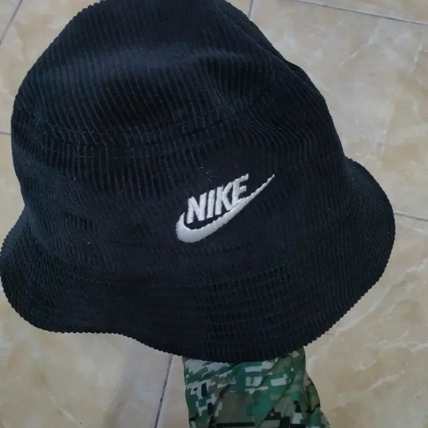 [BUNJANG] Nike Corduroy Bucket Hat / 나이키 코듀로이 버킷 S/M