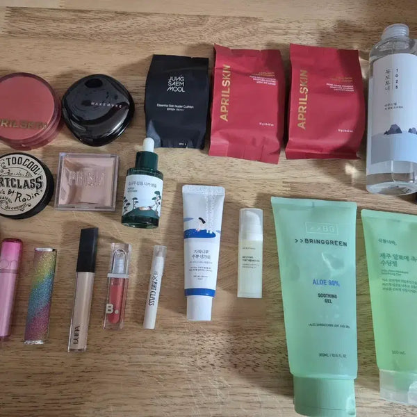 [BUNJANG] Luna, Banila Co., Rom&nd, Jung Saem Mool Cosmetics Bundle / 화장품, 케어품 싸게 판매합니다!