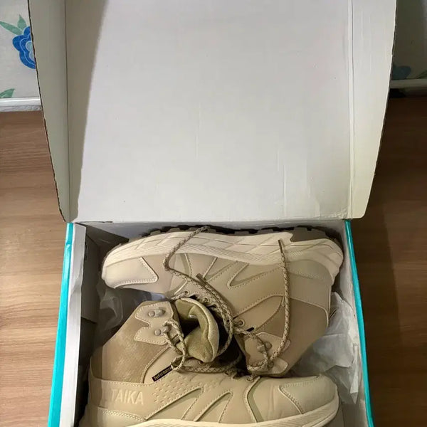 [BUNJANG] Altai Hiking Boots (275) / 알타이카 등산화(275)