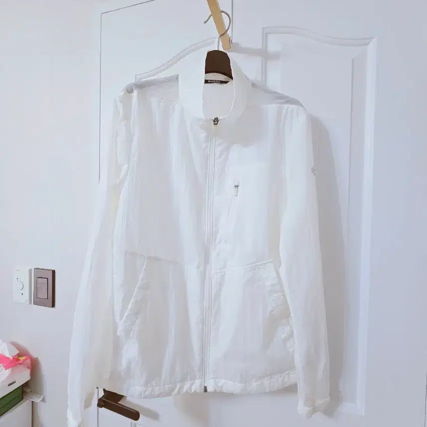 [BUNJANG] Blackyak Willow Jacket White / 블랙야크 윌로우 자켓 화이트 90 (백화점구매)