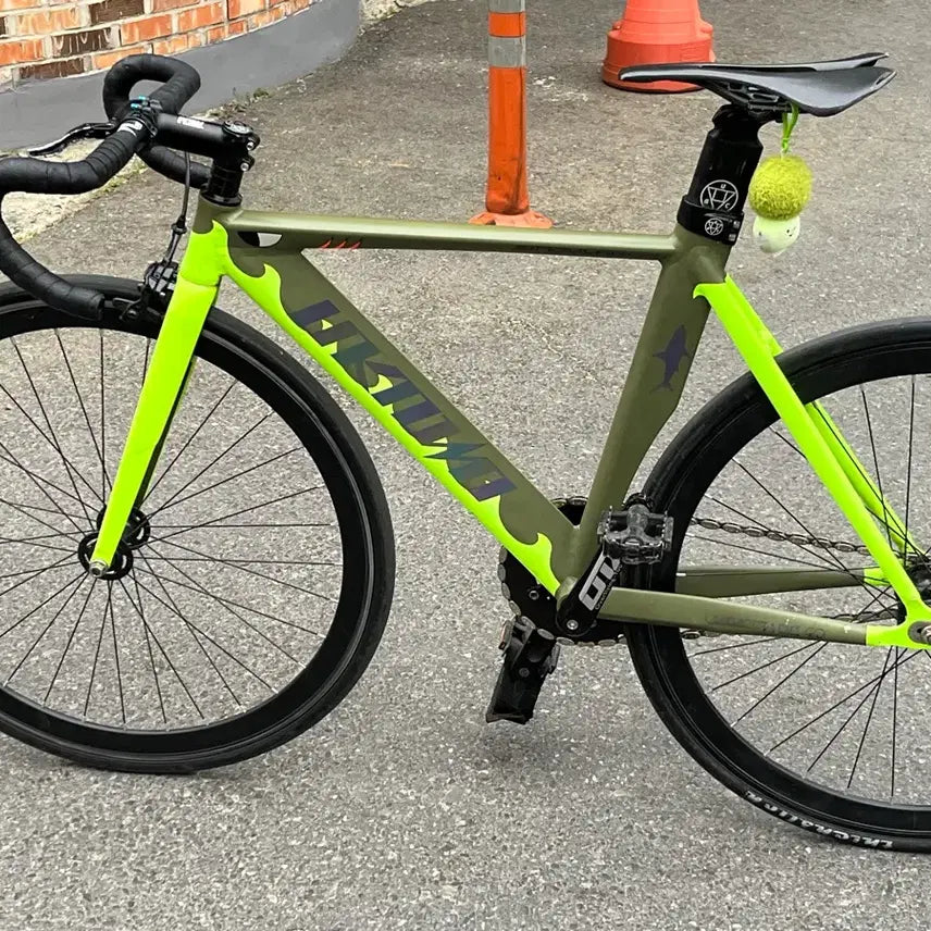 [BUNJANG] Unknown 24' Shark Limited Edition Complete Bike (Green Lime) / 언노운 24년식 샤크 한정판 그린라임색 완차 판매/대차합니다