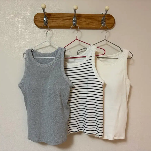 [BUNJANG] Uniqlo Built-in Bra Camisole 2-Pack Size S / 유니클로 캡내장 나시 2종 s 상태 좋아요