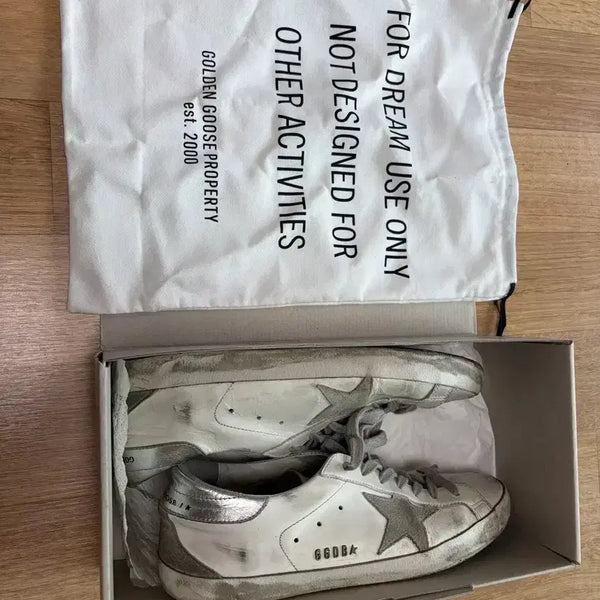 [BUNJANG] Golden Goose Superstar Sneakers White Silver Tab Size 42 / 골든구스 슈퍼스타 화이트 실버탭 스니커즈 42사이즈 270 ~275