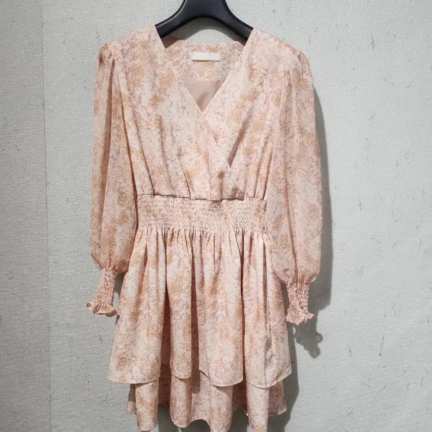 [BUNJANG] Charmmeze Flower Chiffon Wrap Dress / Charmmeze 플라워 쉬폰 랩 원피스