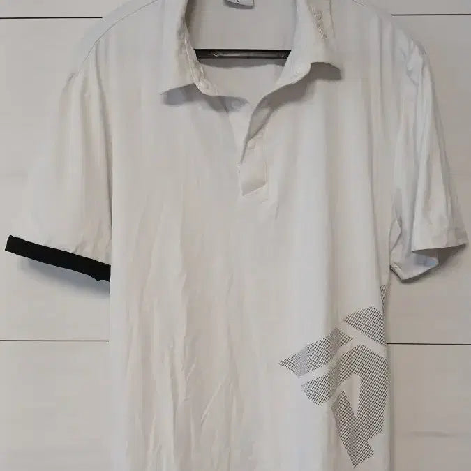 [BUNJANG] PXG Golf Wear Men's Short Sleeve Polo Shirt White L / PXG 골프웨어 남성 반팔 카라티 화이트 L사이즈 뒷면작은얼룩점