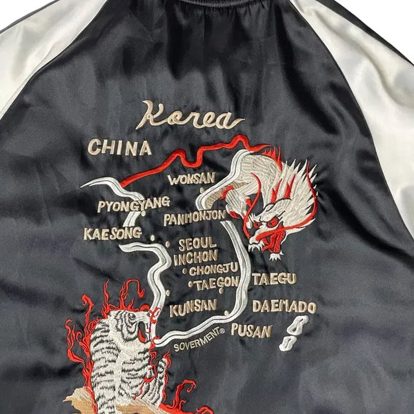[BUNJANG] Black Sukajan Embroidered Souvenir Jacket / 블랙 스카쟌 자수 자소 블루종