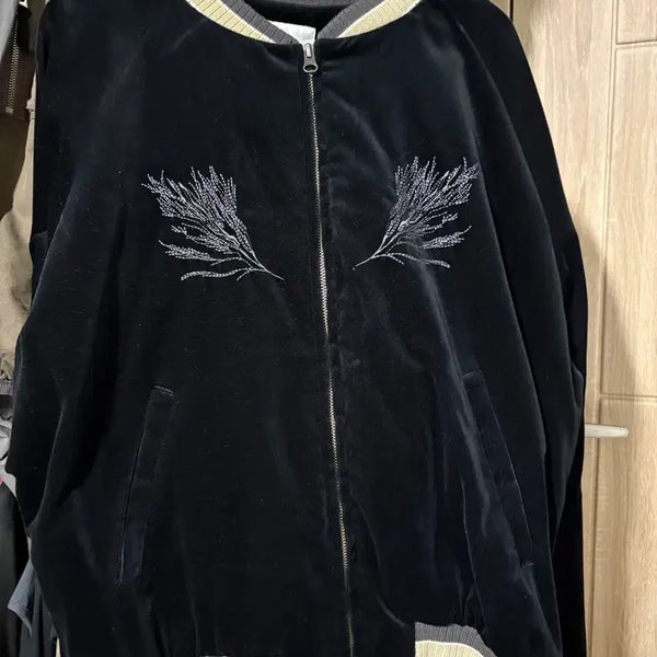 [BUNJANG] Dive In Souvenir Jacket / (1) 다이브인 수베니어 자켓