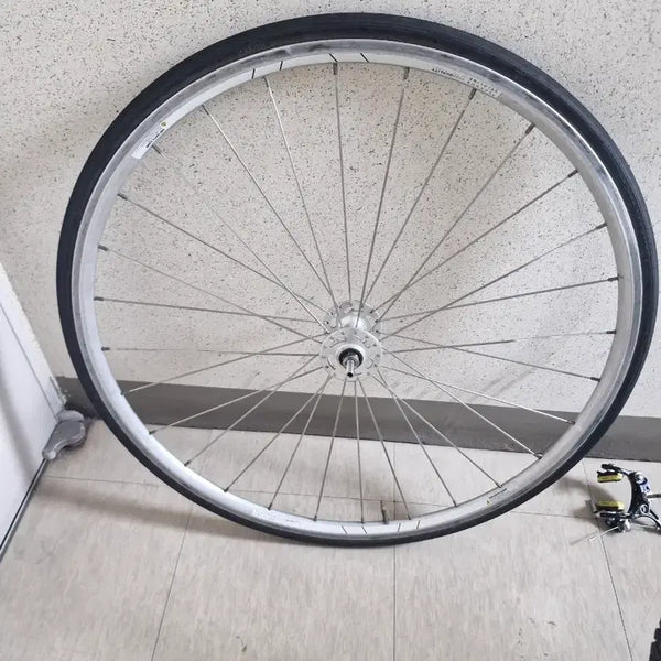 [BUNJANG] Novatec Silver Front Hub Wheel Rim / 노바텍 실버 프론트 허브,휠,림 타튜 포함